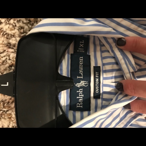 Button down Casual Shirt - Picture 2 of 2